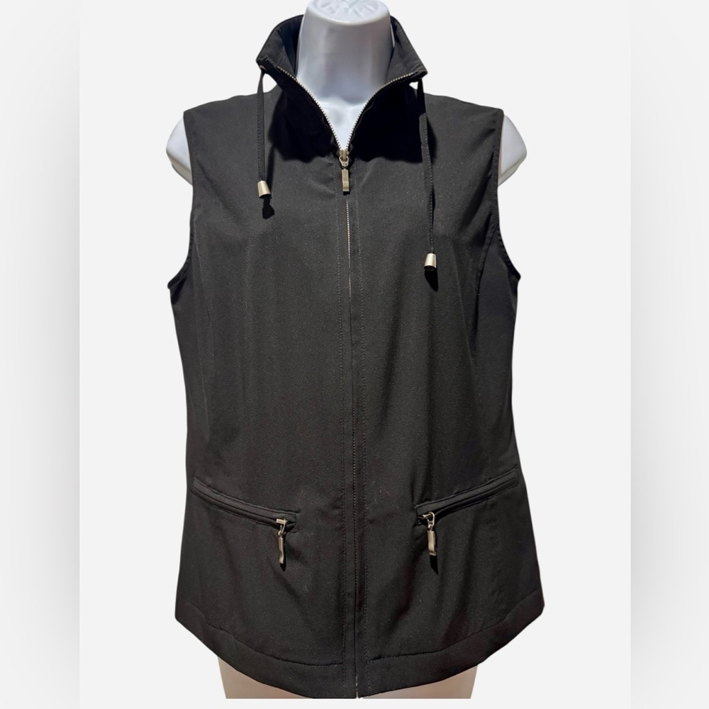 Zenergy by Chico’s Black Zip Front Vest Size 0 (XS) Adjustable Collar Pockets